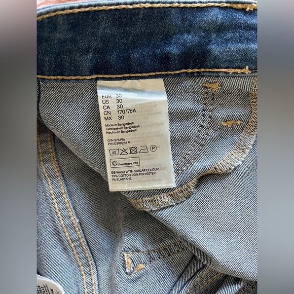 H&M straight leg jeans 👖 - Picture 3 of 5